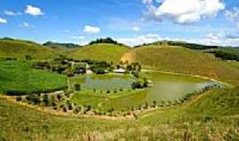 So Domingos - Lago da Fazenda Caramnio-Foto:sgtrangel