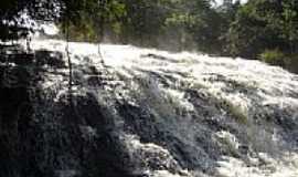 So Gonalo do Par - Cachoeira do Ribeiro dos Morais-Foto:Antonio Carlos Lima