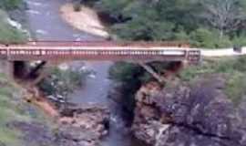 So Gonalo do Rio das Pedras - Ponte do Rio Jequitinhonha, Por Rogrio