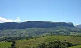 So Jos do Barreiro - Paredo da Serra da Canastra.