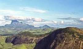 So Jos do Divino - Vista da Pedra Riscada-Foto:Luciano Correa Tijo