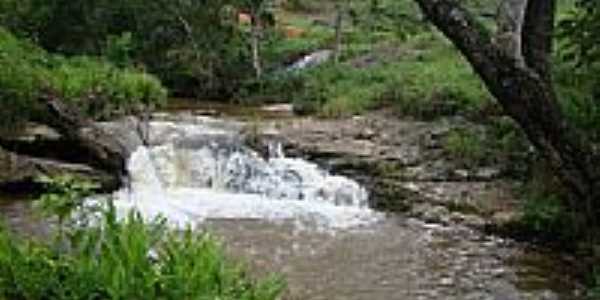 Cachoeira Crrego da Barra em So Jos dos Lopes-2-Foto:Marcio Lucinda