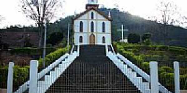 Igreja de Sapucaia de Guanhes-Foto:ngelo Alves Corra