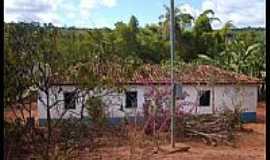 Senador Modestino Gonalves - Casa em rea rural na Comunidade do Bia em Senador Modestino Gonalves-MG-Foto:Edson Ramos Rodrigues