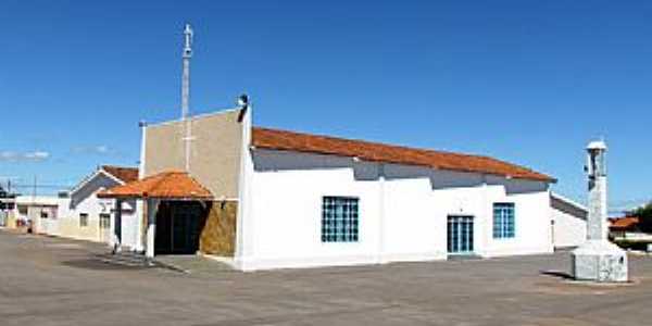 Serra do Salitre-MG-Igreja em Serra do Salitre-Foto:sebastiao tiao