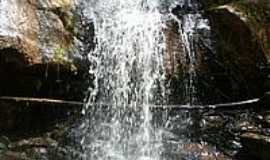 Serra dos Lemes - Cachoeira-Foto:luisfgodoi