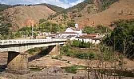 Sete Cachoeiras - Ponte sobre o Rio Santo Antonio-Foto:Joo Vergel 