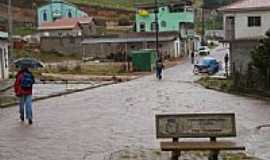 Tocos do Moji - Caminho da F - Distrito de Fazenda Velha foto por J. Augusto (Panoramio)