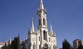 Uberaba - Uberaba-MG-Catedral dos Sagrado Corao de Jesus-Foto:Vicente A. Queiroz