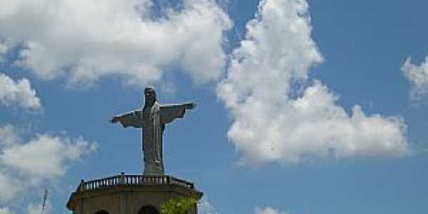 Cristo em Urucnia - MG por Marco Antnio Caldeira