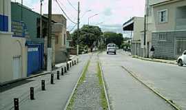 Varginha - Varginha-MG-Trilhos no centro da cidade-Foto:Robson Souza