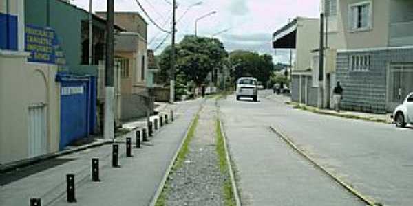 Varginha-MG-Trilhos no centro da cidade-Foto:Robson Souza