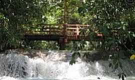 Bonito - Bonito-MS-Ponte e Cachoeira na Ilha do Padre-Foto:asmaisbelascidades. 