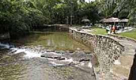 Bonito - Queda de gua e piscina natural do Rio Formoso no Balnerio do Sol em Bonito-MS-Foto:Paulo Yuji Takarada