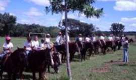 Camapu - Camapu tem Cavalgada na Festa de So Jos dia 1 de maio - regio dos Melhados, Por Pe. Pedro Arnoldo da Silva