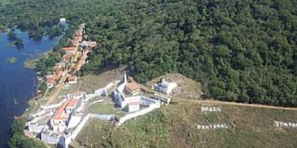 Imagens da localidade de Coimbra - MS - Forte Coimbra - s margens do Rio Paraguai