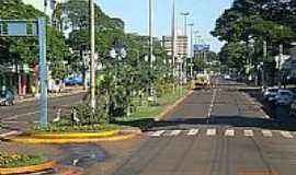 Dourados - Avenida Marcelino Pires-Foto:Paulo Yuji Takarada [Panoramio]