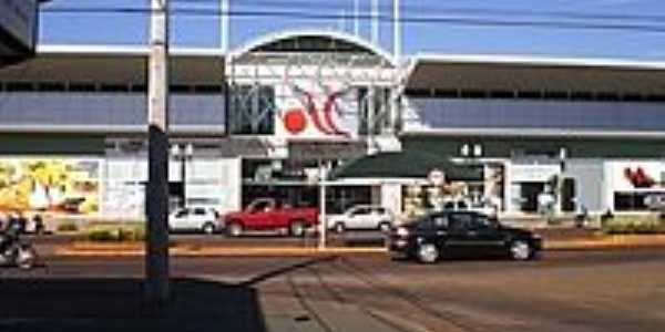 Shopping Avenida Center-Foto:Paulo Yuji Takarada [Panoramio]