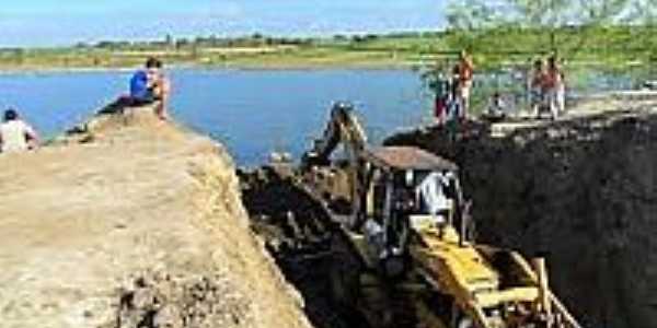 Barragem em Boa Unio-Foto:jornalanossavoz