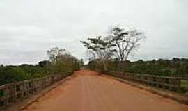 Paranaba - Ponte sobre o Rio Apor em Paranaba-Foto:Humberto Mller