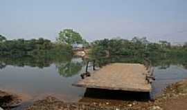 Acorizal - Balsa que Fazia Travessia do Rio Cuiab Antes de Contruir a Ponte - Acorizal MT