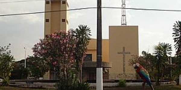 Alto Araguaia-MT-Matriz de N.Sra.Auxiliadora-Foto:achetudoeregiao.