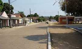 Alto Coit - Alto Coit-MT-Rua no centro-Foto:Leandro Luciano