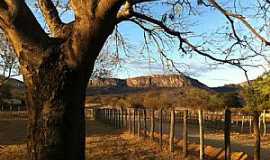 Bom Sossego - Bom Sossego-BA-Fazenda em Bom Sossego-Foto:acarlosrodrigues