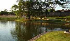 Araputanga - Araputanga-MT-Orla do Lago-Foto:VictorSys