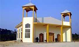 Cotriguau - Igreja Nossa Senhora dos Montes Claros na vila Ouro Verde dos Pioneiros Municpio de Cotriguau-Foto:Eduardo Gomes de Andrade