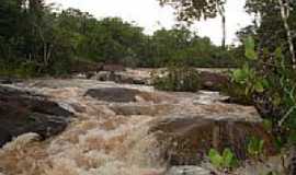 Diamantino - Cachoeira em Diamantino-Foto:haydencampos