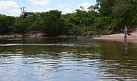 Guiratinga - Guiratina-MT-Pencaria no Rio Garas-Foto:Minoru Onoe