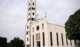 Indiava - Igreja Matriz N.S.da 
Aparecida foto Vicente A. Queiroz