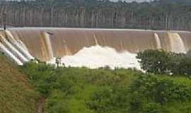 Juna - Vertedouro da PCH no Rio Casca na Chapada dos Guimares-MT-Foto:elizeualmeidafesa