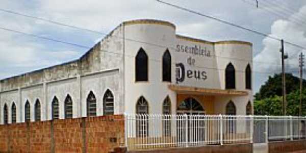 Pontes e Lacerda-MT-Igreja da Assemblia de Deus no Bairro So Jos-Foto:Mauricio M. dos Anjos