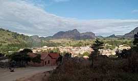 Buranhm - Buranhm-BA-Vista parcial da cidade com montanhas ao fundo-Foto:Facebook