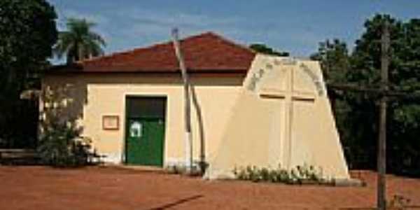 Igreja Matriz N.Sra.dos Posseiros em Serra Nova Dourada-Foto:Eduardo Gomes de Andrade