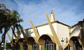 Tangar da Serra - Igreja Matriz de N.S.
Aparecida foto Vicente A. Queiroz