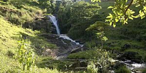 Caatiba-BA-Cachoeira na regio-Foto:Marcel Brito