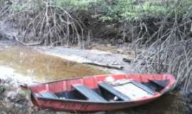 Araquaim - Canoa em Porto dos Monteiros em Araquaim., Por Samuel Sosha