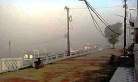 Faro - Faro-PA-Neblina na Orla do Rio Nhamund-Foto:Zilton Fioravante Filho