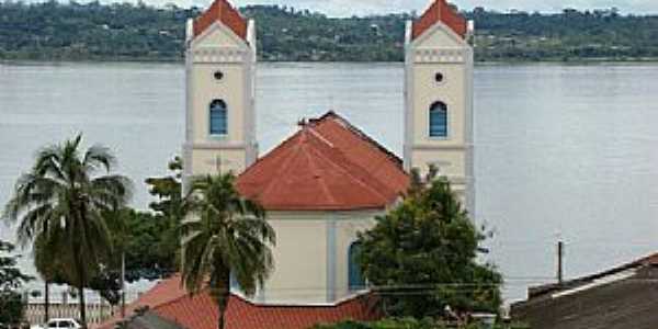 Itaituba-PA-Igreja de SantAna s margens do Rio Tapajs-Foto:Jos Parente de sousa