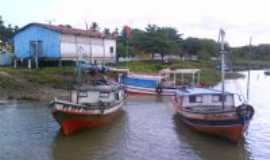 Magalhes Barata - Barcos na orla da Vila de Cafezal, Por D@niel