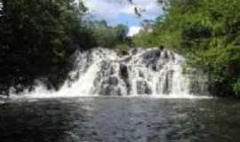 Placas - Cachoeira Grande, localizada no Rio Curu-Una, Por Giseli cristina 