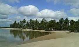 Camassandi - Praia no Distrito de Camassandi-BA-Foto:turismopelobrasil.