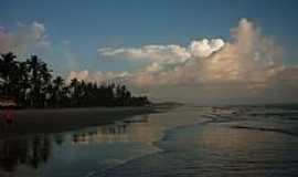 Canavieiras - Canavieiras-BA-Entardecer na Praia-Foto:IndiaTerena