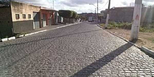 Aroeiras-PB-Rua da cidade-Foto:Facebook 