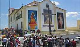 Candeias - Igreja de N.Sra.das Candeias em Candeias-BA-Foto:kleberbambam85