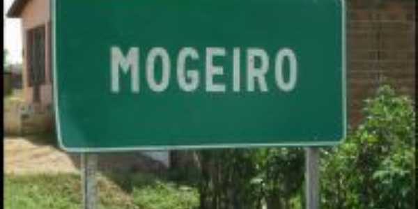 Mogeiro , Por Aline Barbosa Da Silva