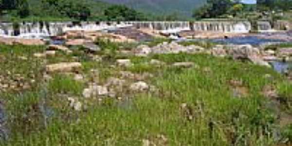 Cachoeira do Rio da Barra em Caraguata-BA-Foto:verlansp